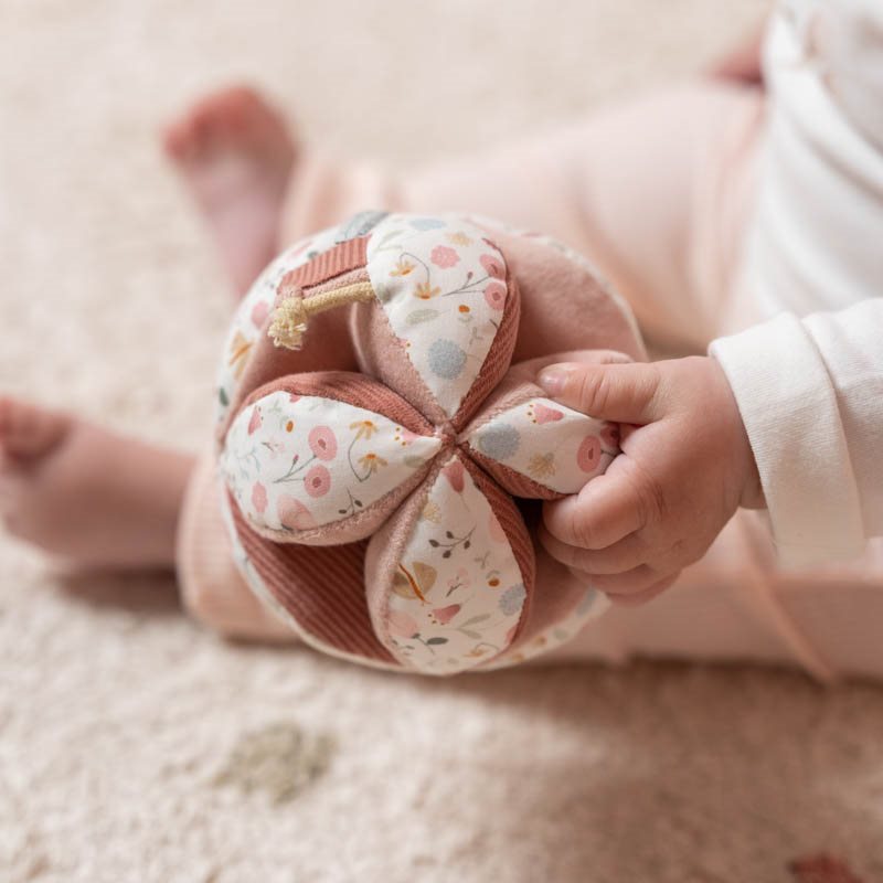 Little Dutch Gripping Ball Flowers & Butterflies