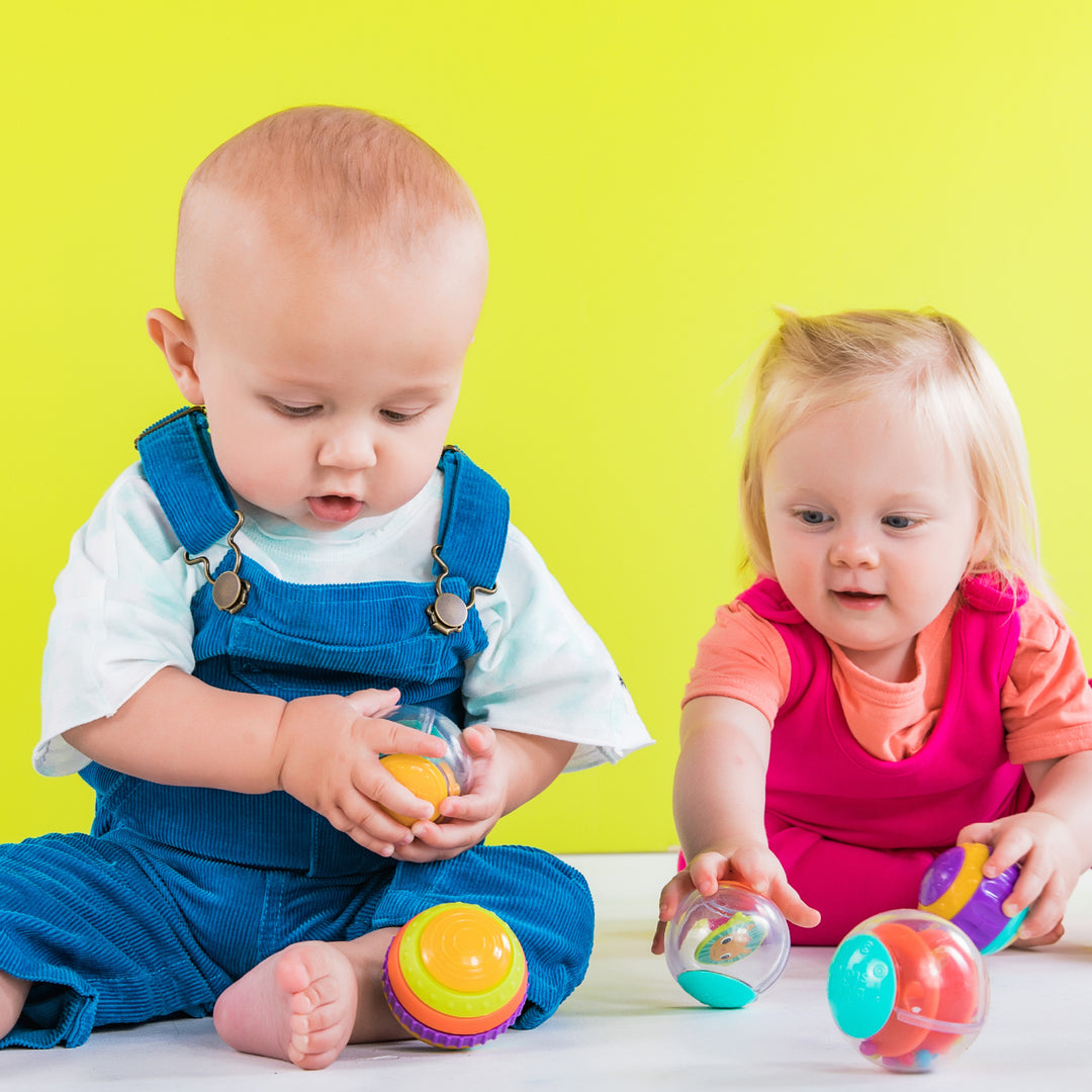 Bright Starts Shake & Spin Activity Balls